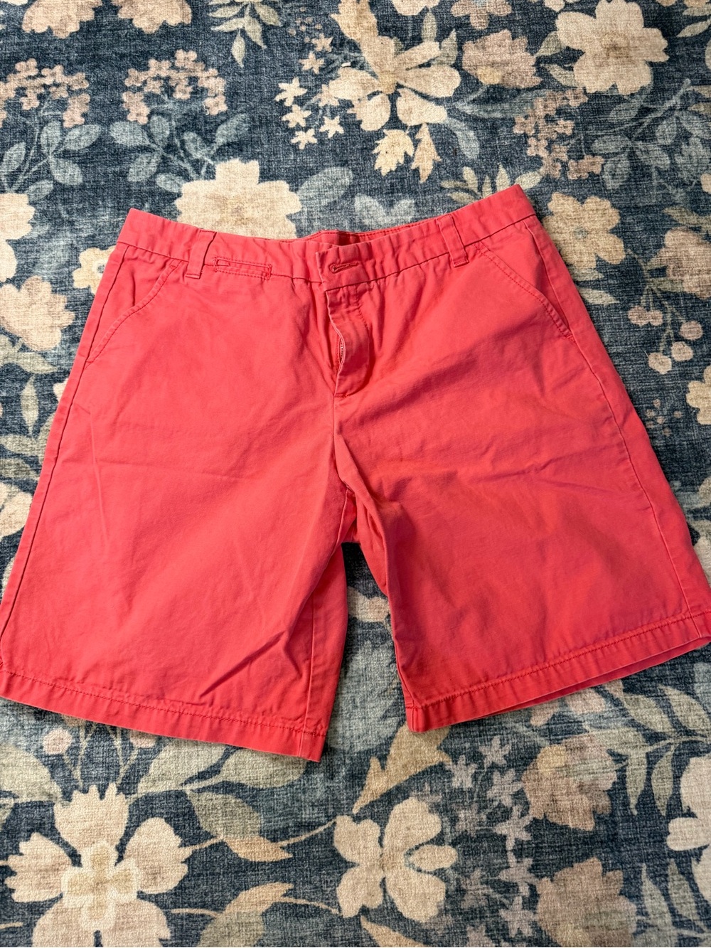 GAP Coral Pink Women's Bermuda Shorts - Picture 1 of 3